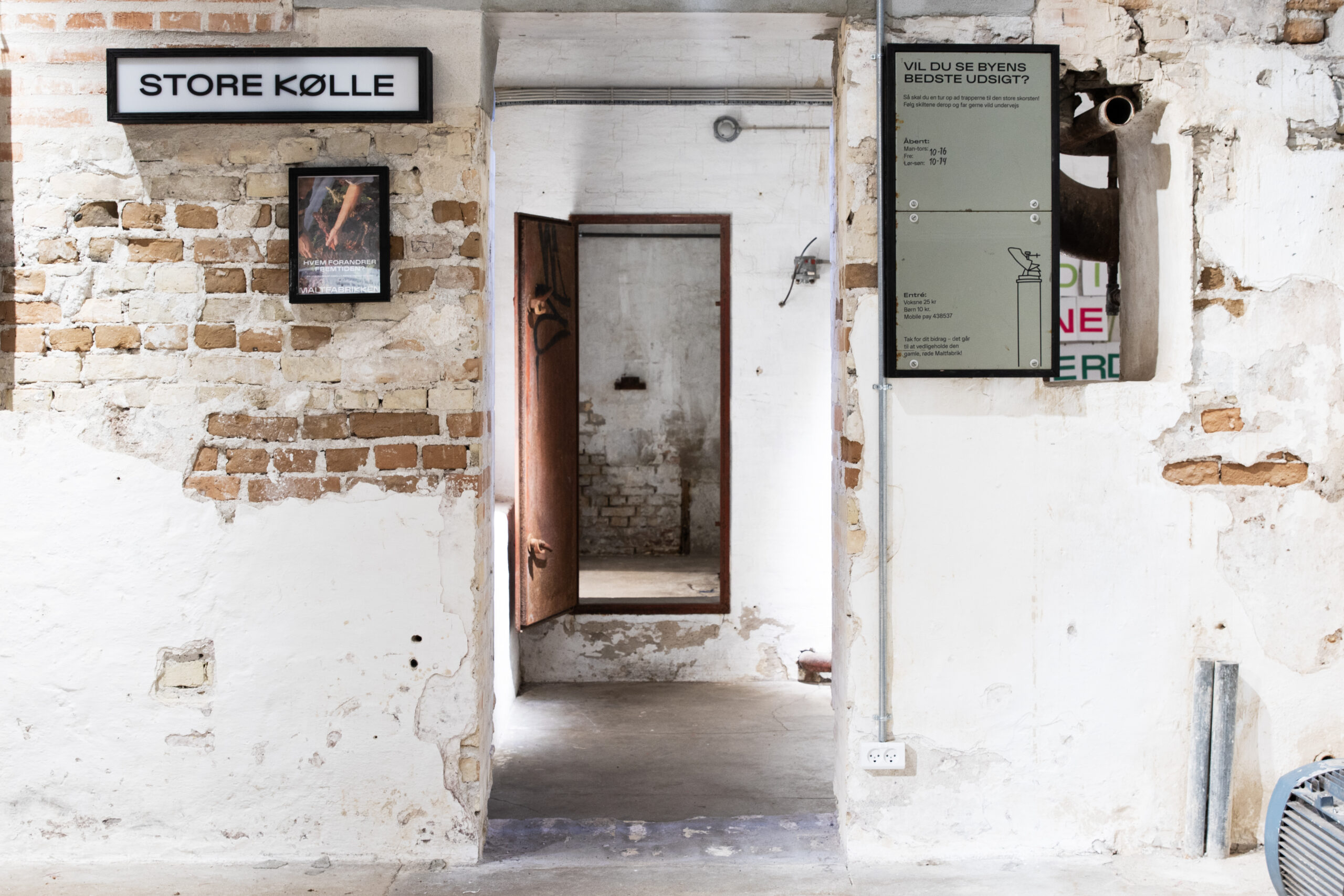 venue-img