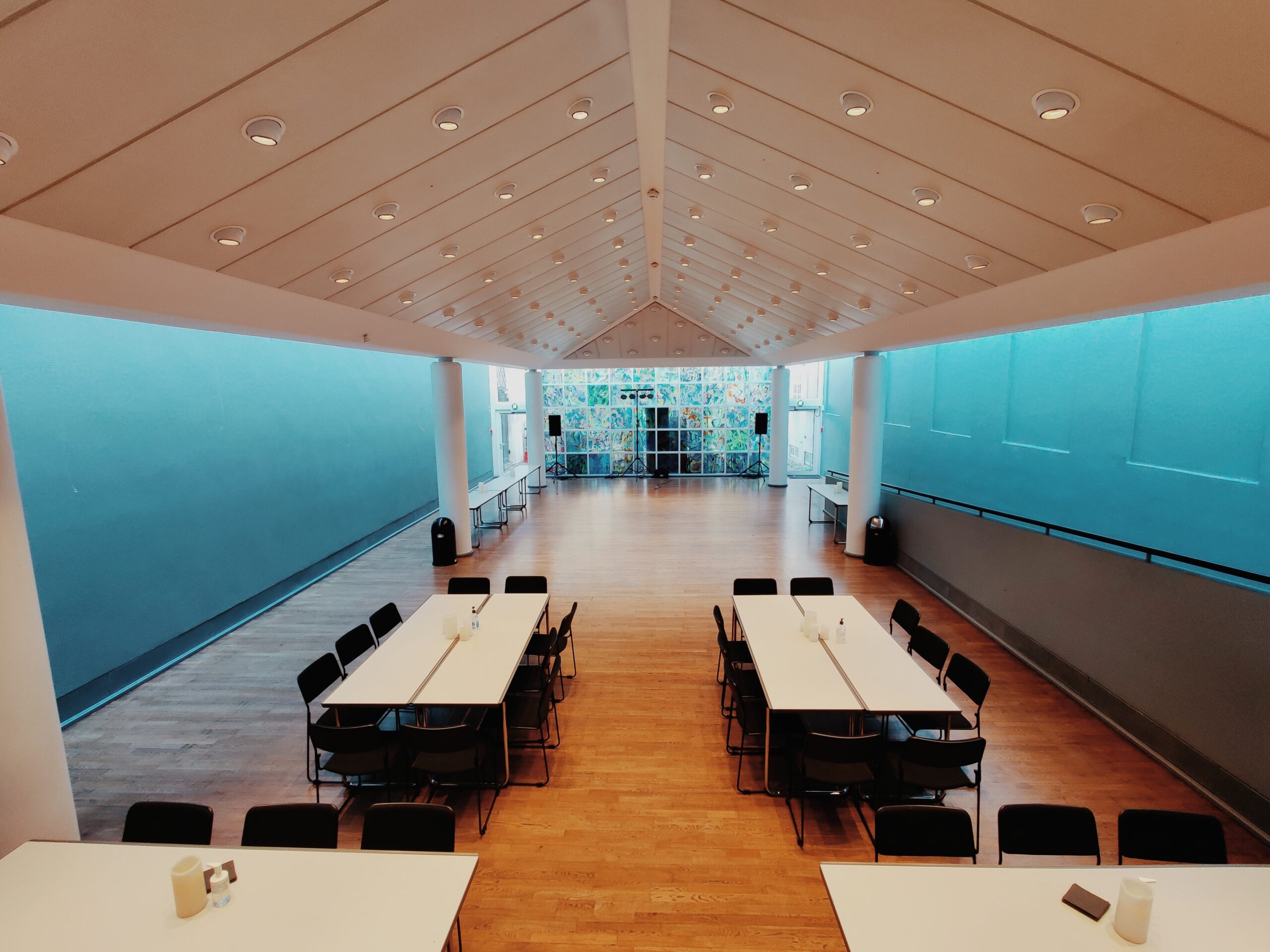 venue-img