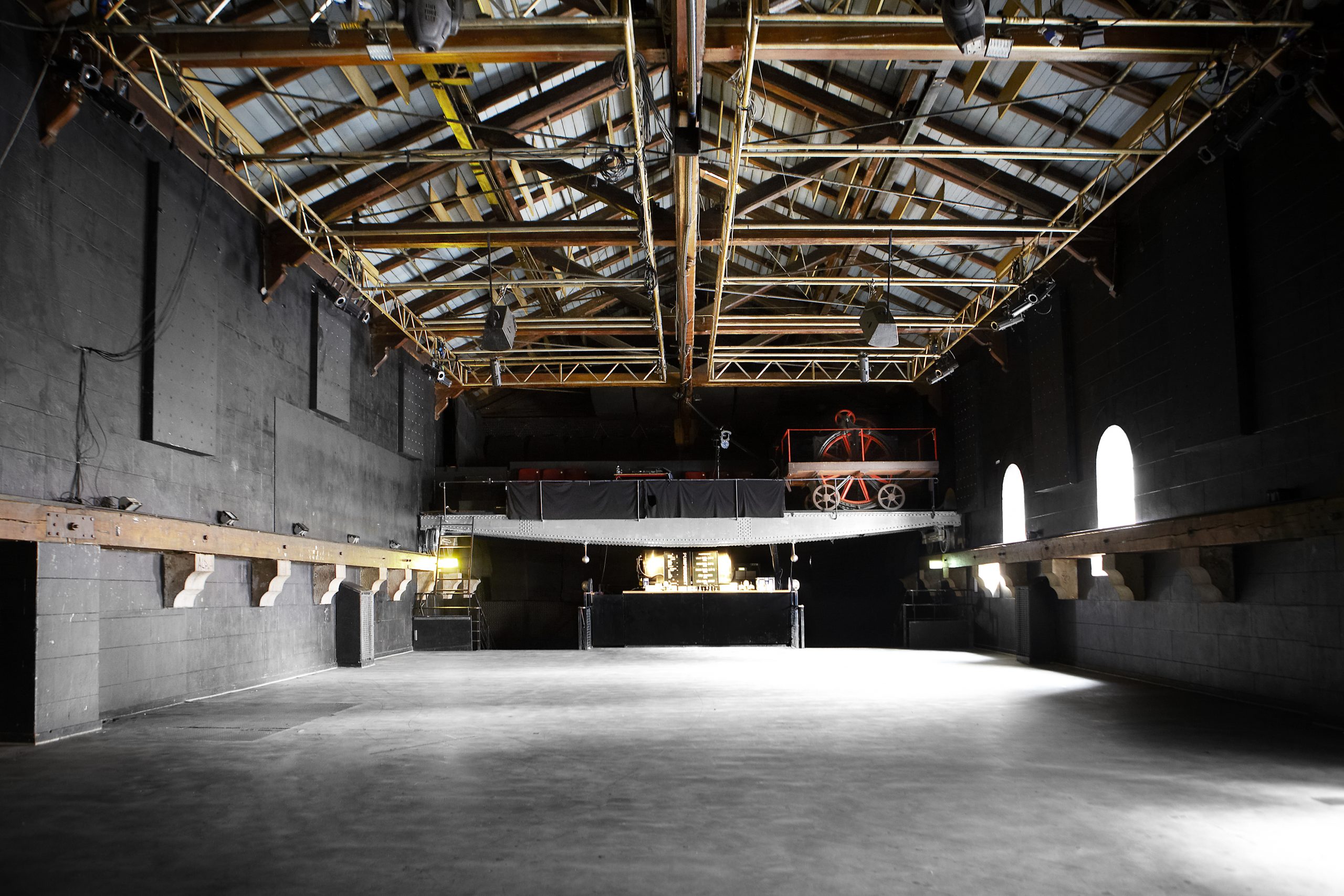 venue-img