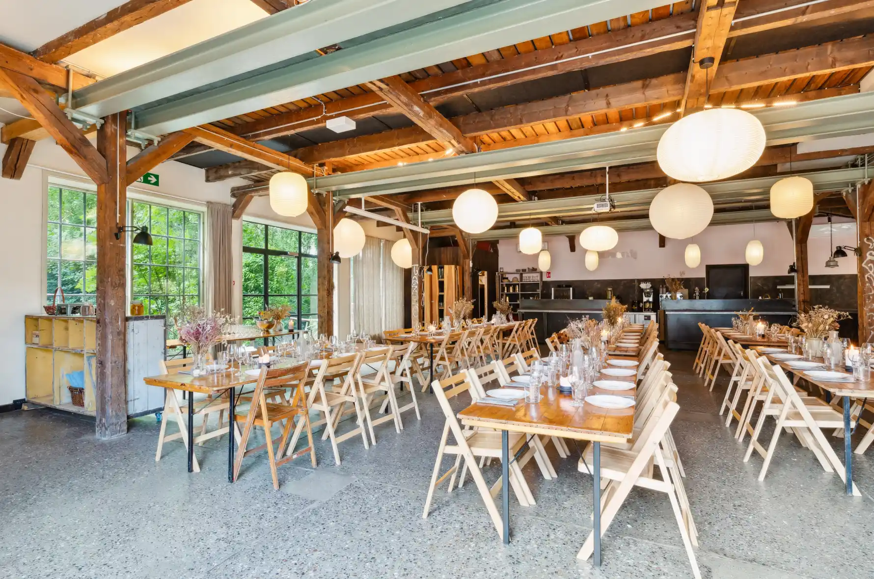 venue-img