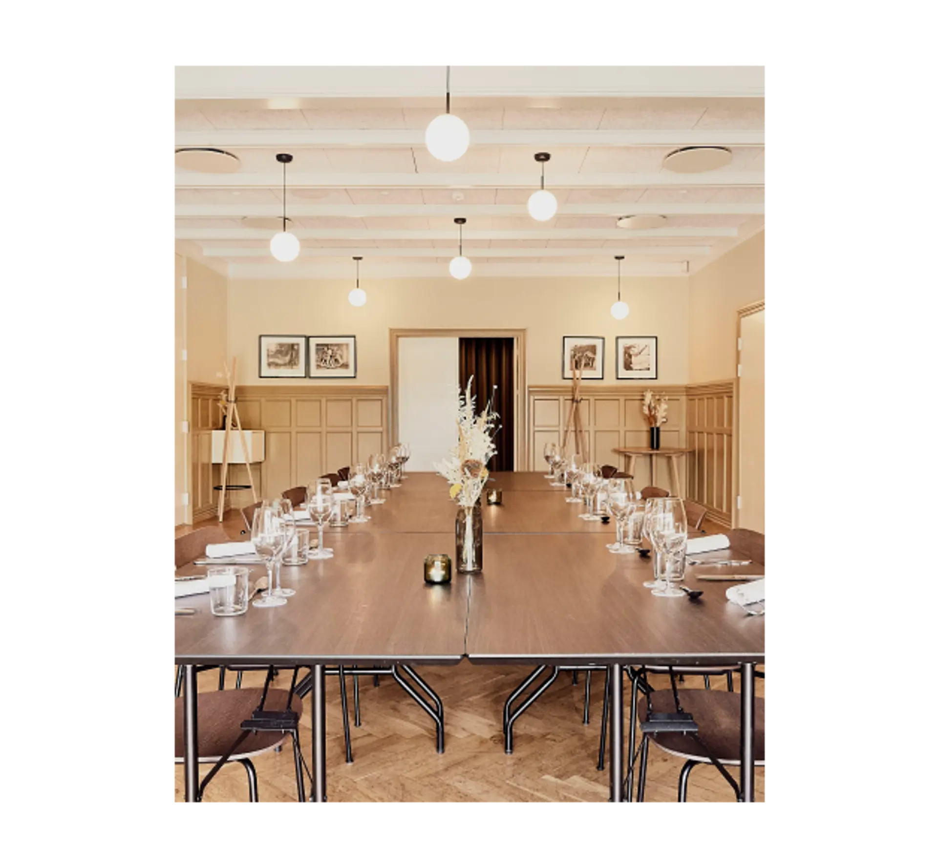 venue-img