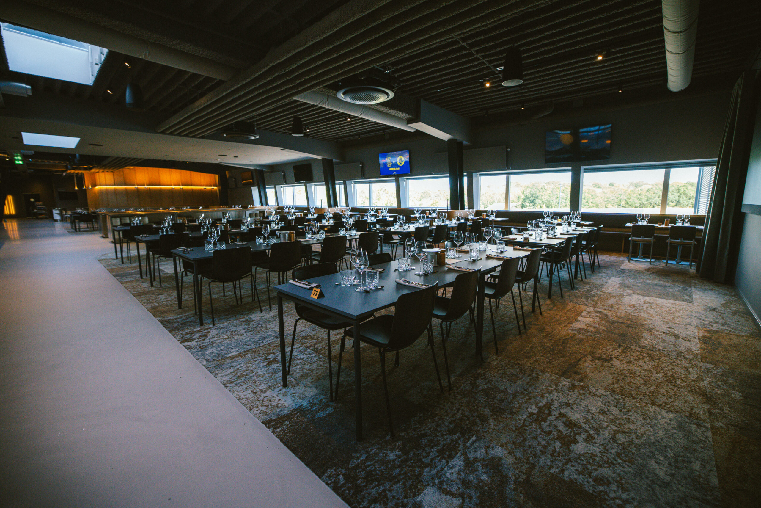 venue-img