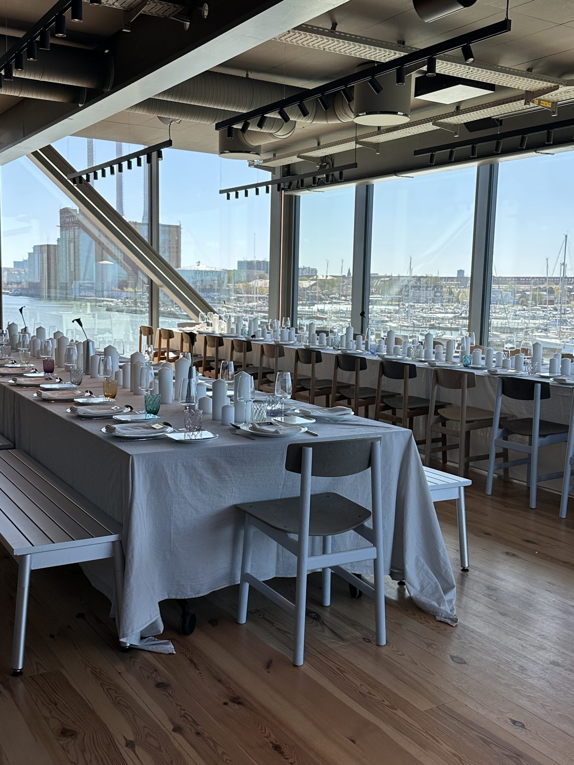 venue-img