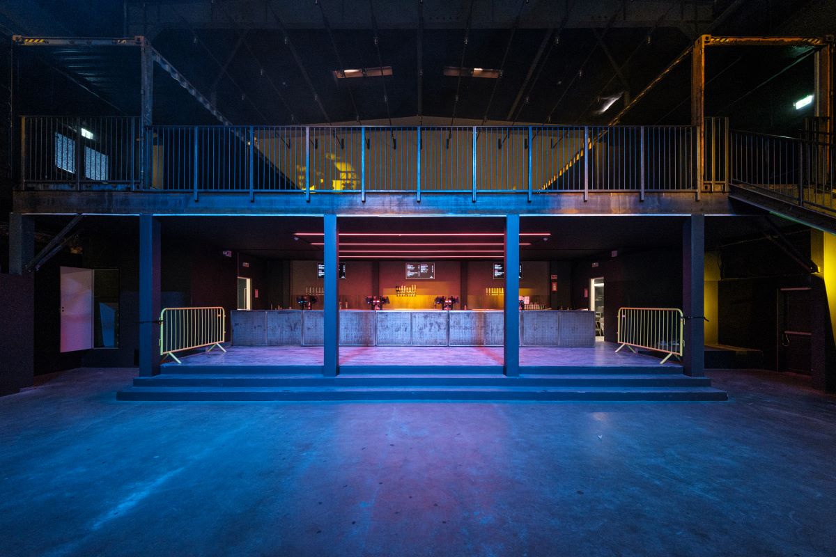 venue-img