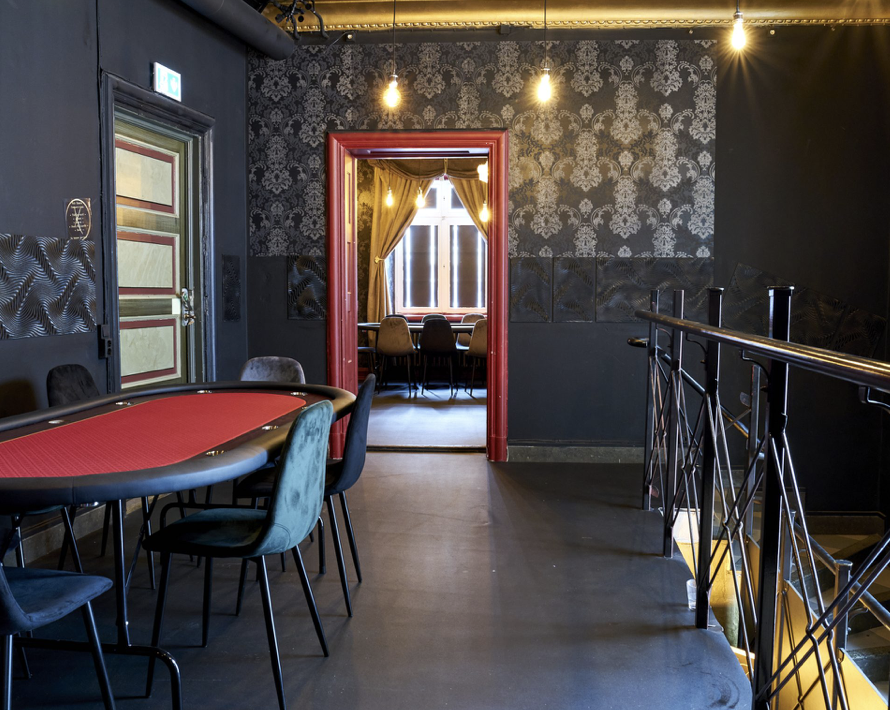 venue-img