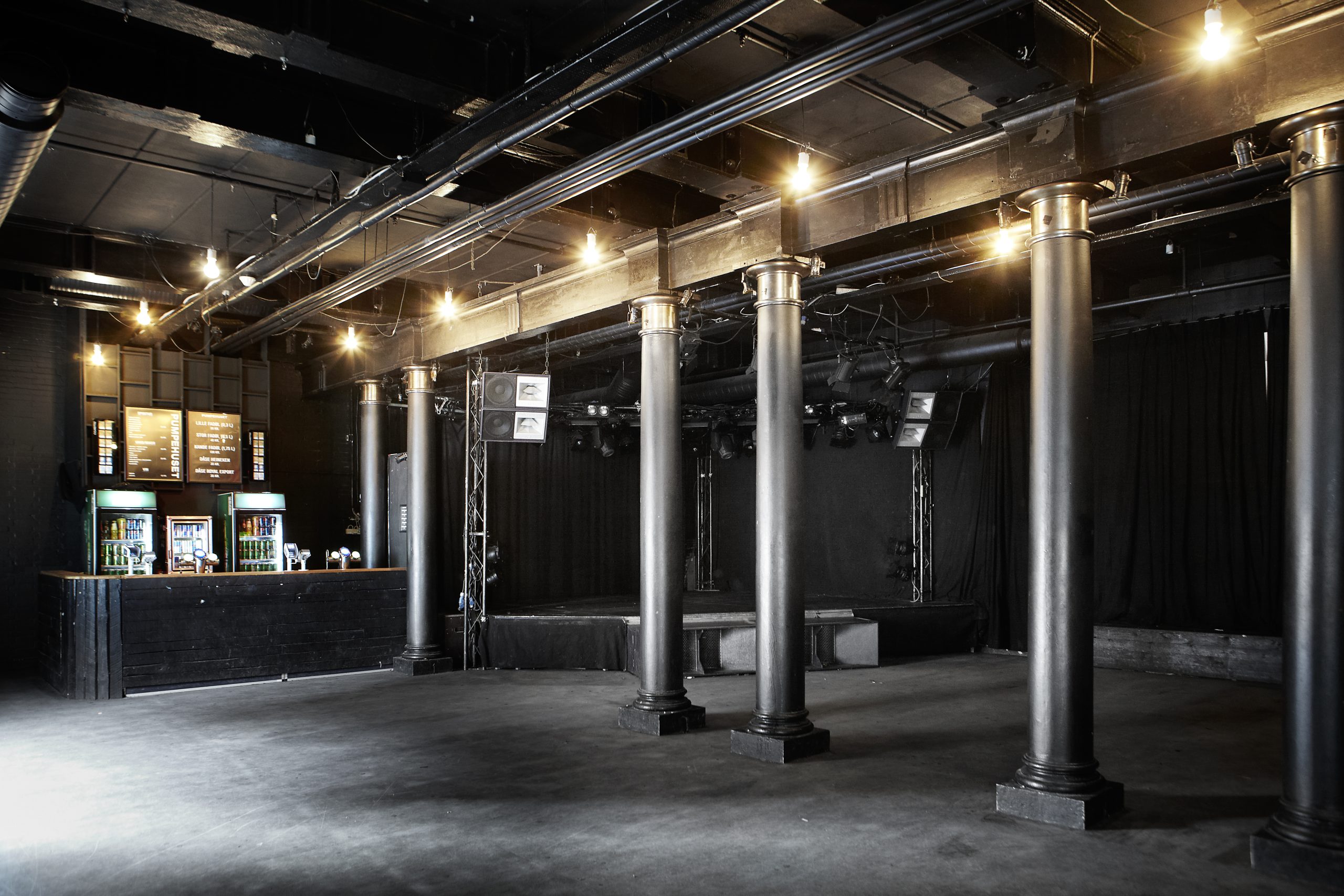venue-img
