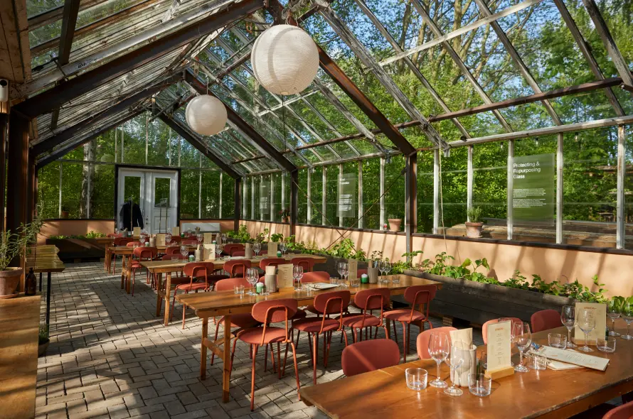 venue-img
