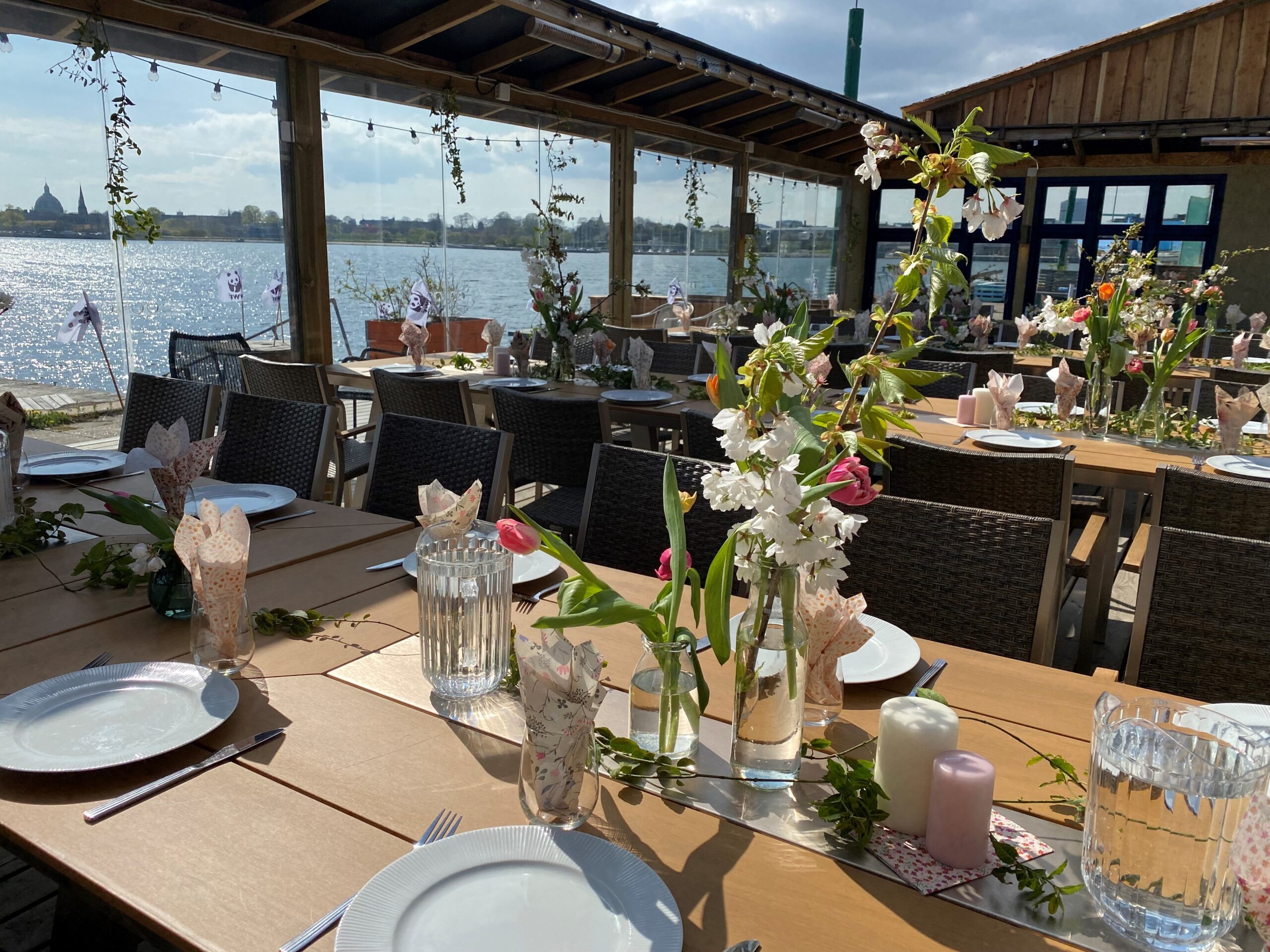 venue-img